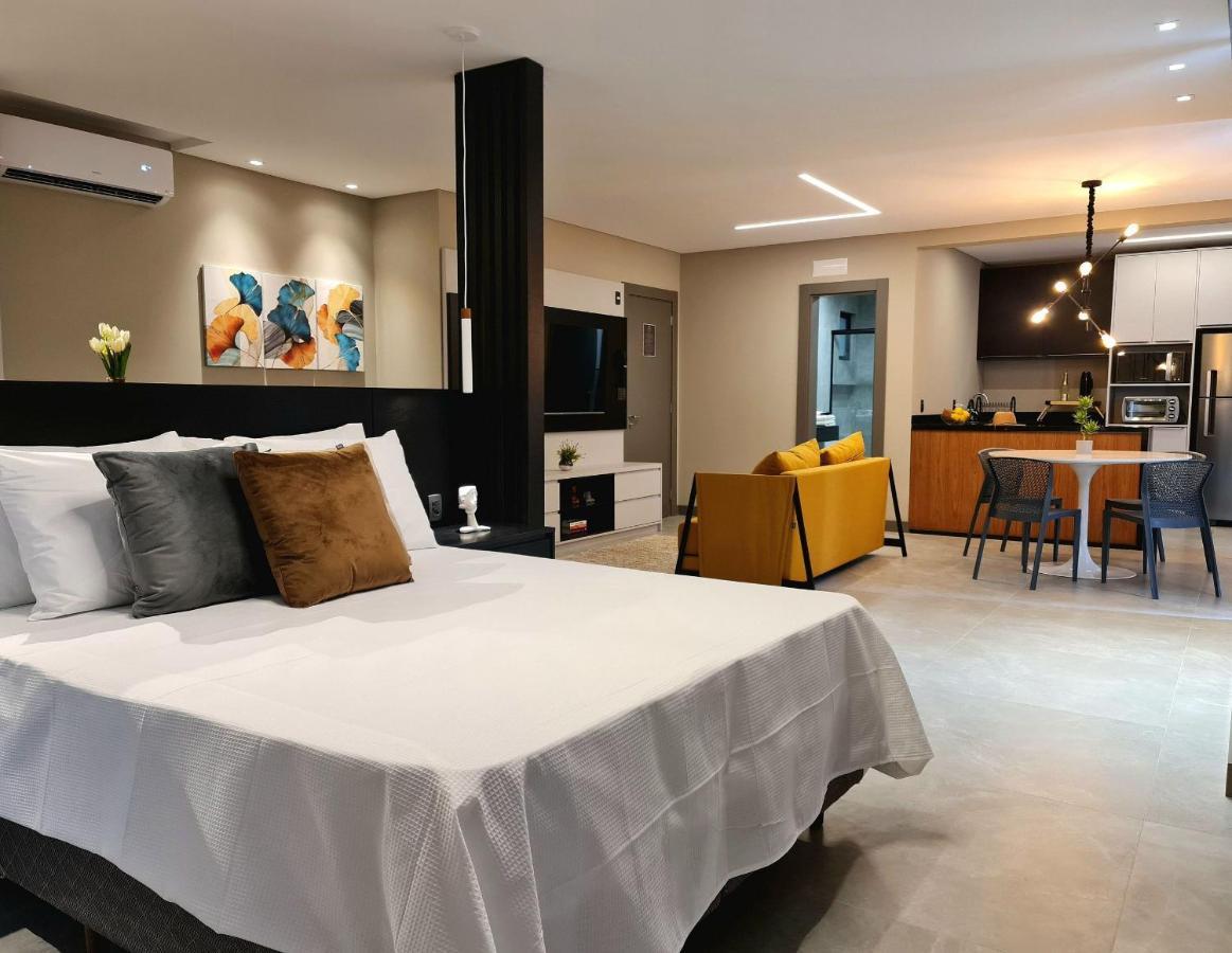 Seasons Bc Apartment Balneario Camboriu Bagian luar foto
